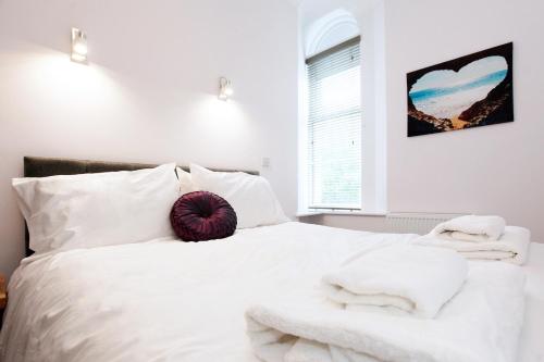 Austens Luxury Apartments - image 7
