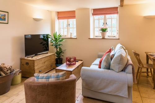 Cottage 2 New Yatt Farm in North Leigh