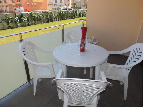 Apartment - Ground Floor room in Gran Reserva Mimosas 2 BjsC Empuriabrava - Immo Barneda