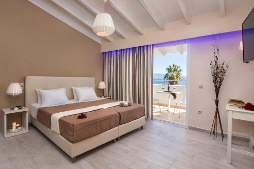 2 twin beds, 1 sofa bed