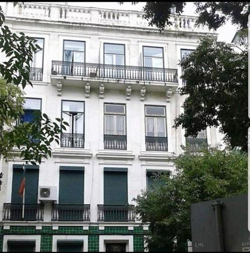 SHANGRl-LA HOSTEL ARROIOS in Lissabon
