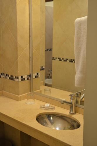 Hotel Jardin De Iguazu – Puerto Iguazu, FL