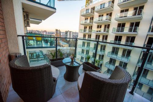 krtsanisi twins luxury apartment