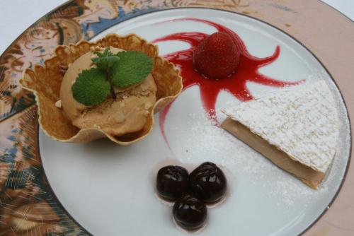 Hotel Chef Rivera - main image