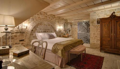 KAMARES Historic Boutique Hotel & Spa – Ioannina, OH