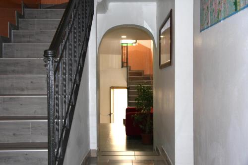 ホテル アデルキ