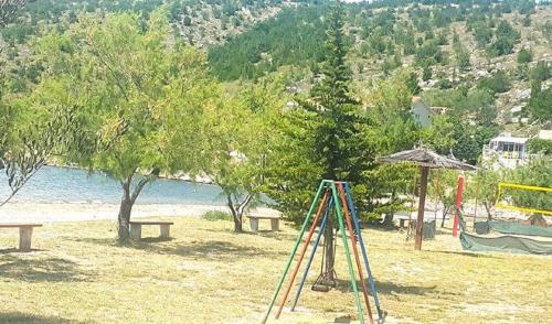  Apartment Beri in Obrovac