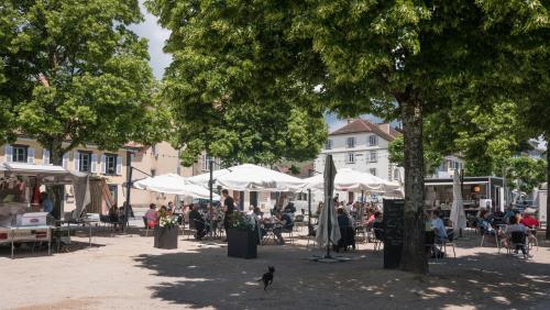 L'Hôtel by Hostellerie du Château - image 5