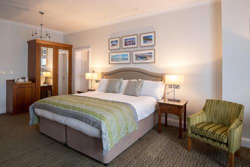 Double or twin room, deluxe, premier