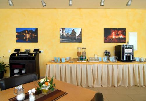 Ételek és italok, Hotel Frankenhohe in Aurach