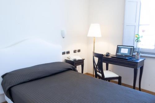 1 twin bed