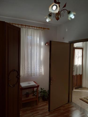 Guest House Baba Lluka - image 4
