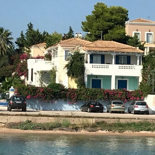  Porto Cheli Residence One - Green Apartment, Ferienwohnung in Porto Heli