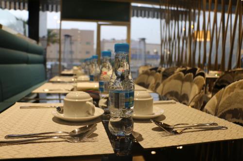 طعام و مشروبات, كيتزال للشقق الفندقية in الحمراء