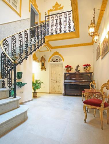 Palace House Hércules Apartments, Siviglia