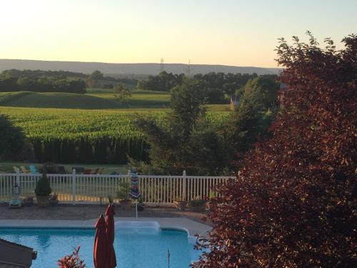Annville Inn Bed & Breakfast - image 6