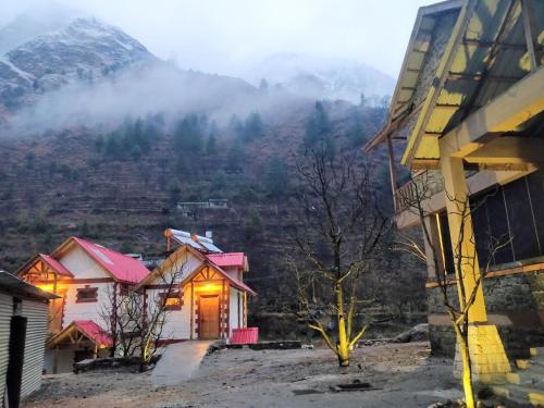 Offbeat Abodes - Tirthan Valley, Banjār (fotografie 8)