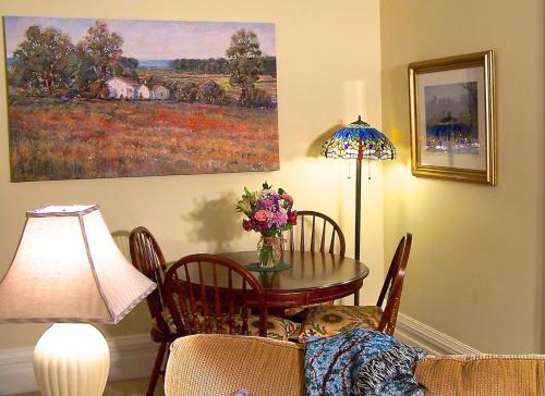 Lyndon House Bed & Breakfast