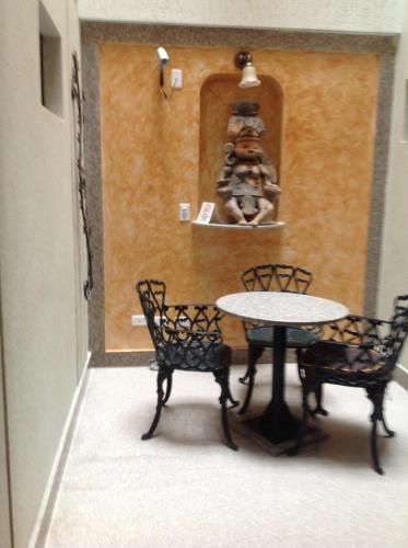 Hotel Castellana Inn in Északnyugat (Lakossági Terület)