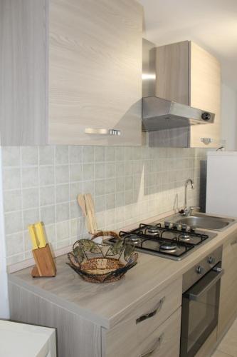 Kitchen, Gymnasium in Syracuse