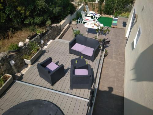  My Villa with private pool and jacuzzi, Unterkunft in Trogir