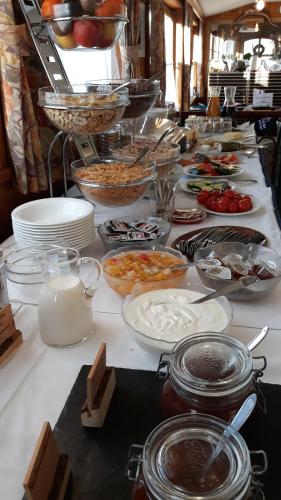 Ēdiens un dzērieni, Edelsteinhotel Guniwirt in Krakaušatena