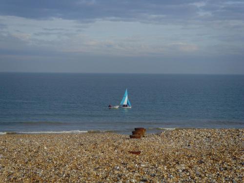 Breakers Bed and Breakfast – Eastbourne