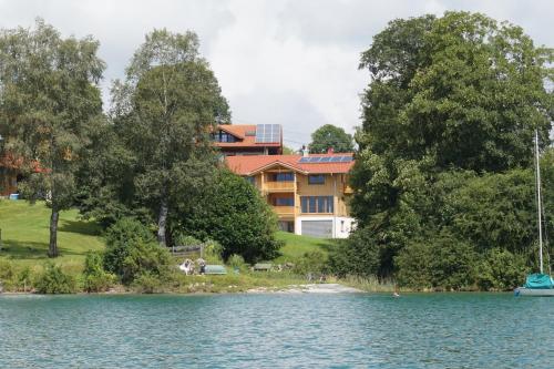 Chalet SEE-Idyll in Dietringen, Deutschland