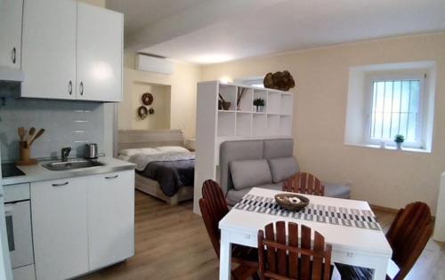  Quiet and charming apartment in the centre with air conditioned in Como