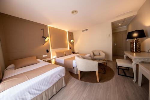 Double Room with Extra Bed