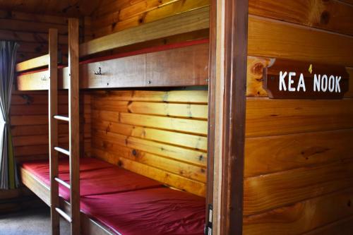 1 bunk bed