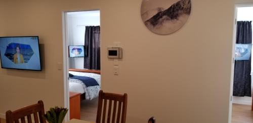 New Smart Home Nearby Plaza in Pakuranga