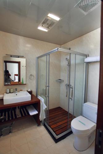 Phòng tắm, Dali Yanyuan Mountain Retreat in Đại Lý