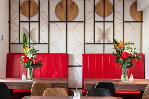 Fragrance Hotel St. Peter - image 3