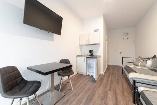 Monteurzimmer Berlin Pankow mit Dachterrasse - Nur 10 min. von der A10 - 3 Zimmer/ 7 Betten, Berlín (foto 10)