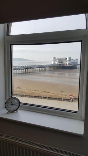 The York Hotel Room Type - Superior Suite with Sea View