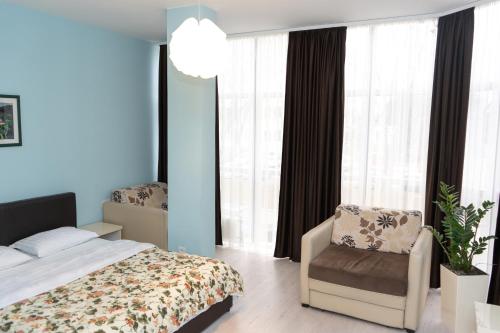 room detail thumbnail 0