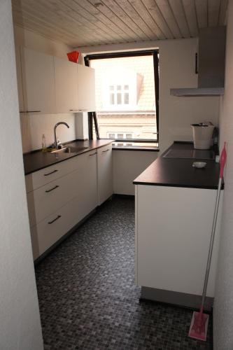 Kitchen, Cort Adelers Gade (ID 031) in Esbjerg City Center
