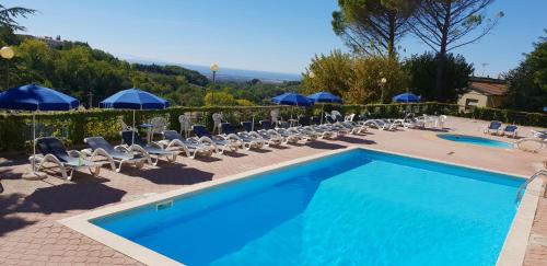 Úszómedence, Residence Villa Elena in Guardistallo