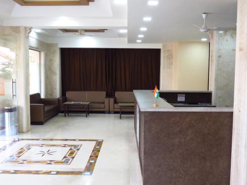 Lobby, City Palace Resort in Lonavala