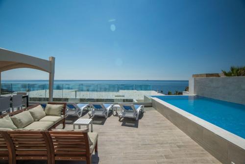 Sea Bank Villa Apartments - image 9
