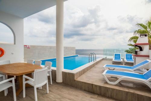 Sea Bank Villa Apartments - image 14