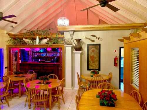 Restoranas, Seaview Inn in Basseterre