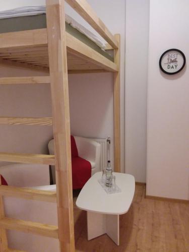 Living in the Box, Berlin (photo 9)