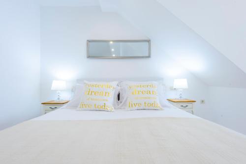 San Lorenzo Deluxe Room with Balcony 4