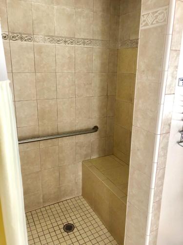 Queen Room - Disability Access