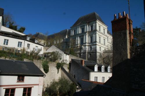 Happy Loft - Centre historique + parking privé