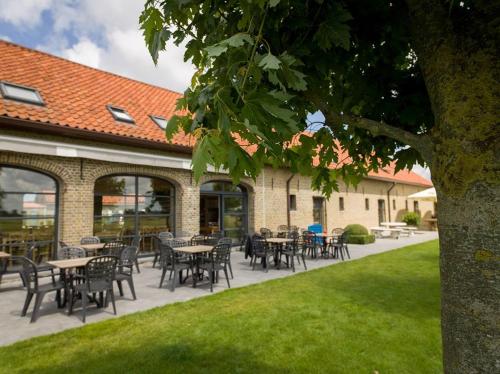 hoevehotel ter haeghe, Pension in Gistel