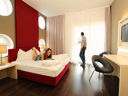 Hotel Royal X - image 11