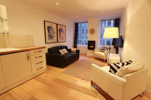 3 Royal Mile flat near Edinburgh Castle